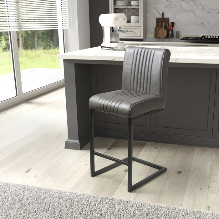 Home Living Outlet chair