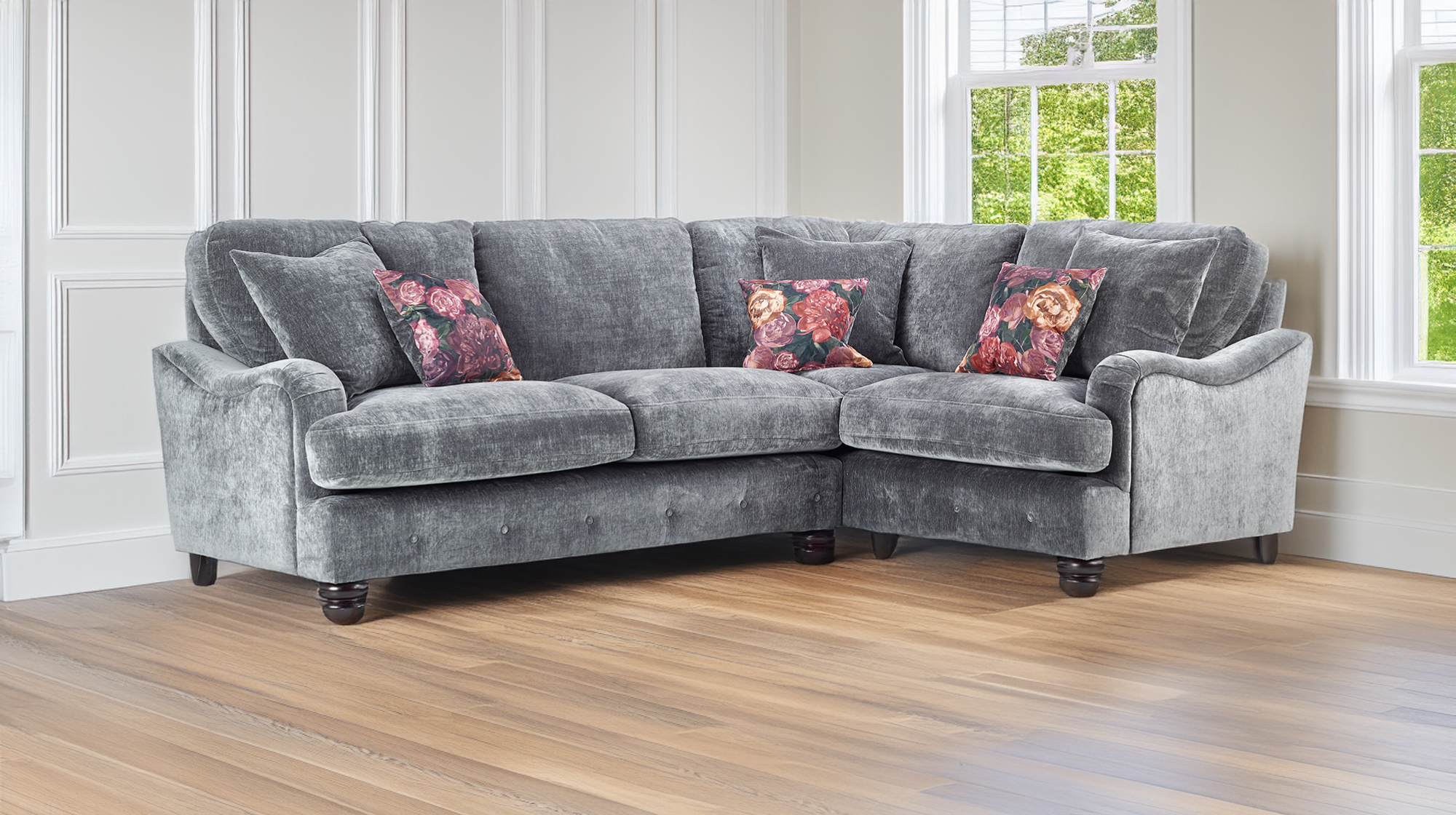 home living outlet sofa set