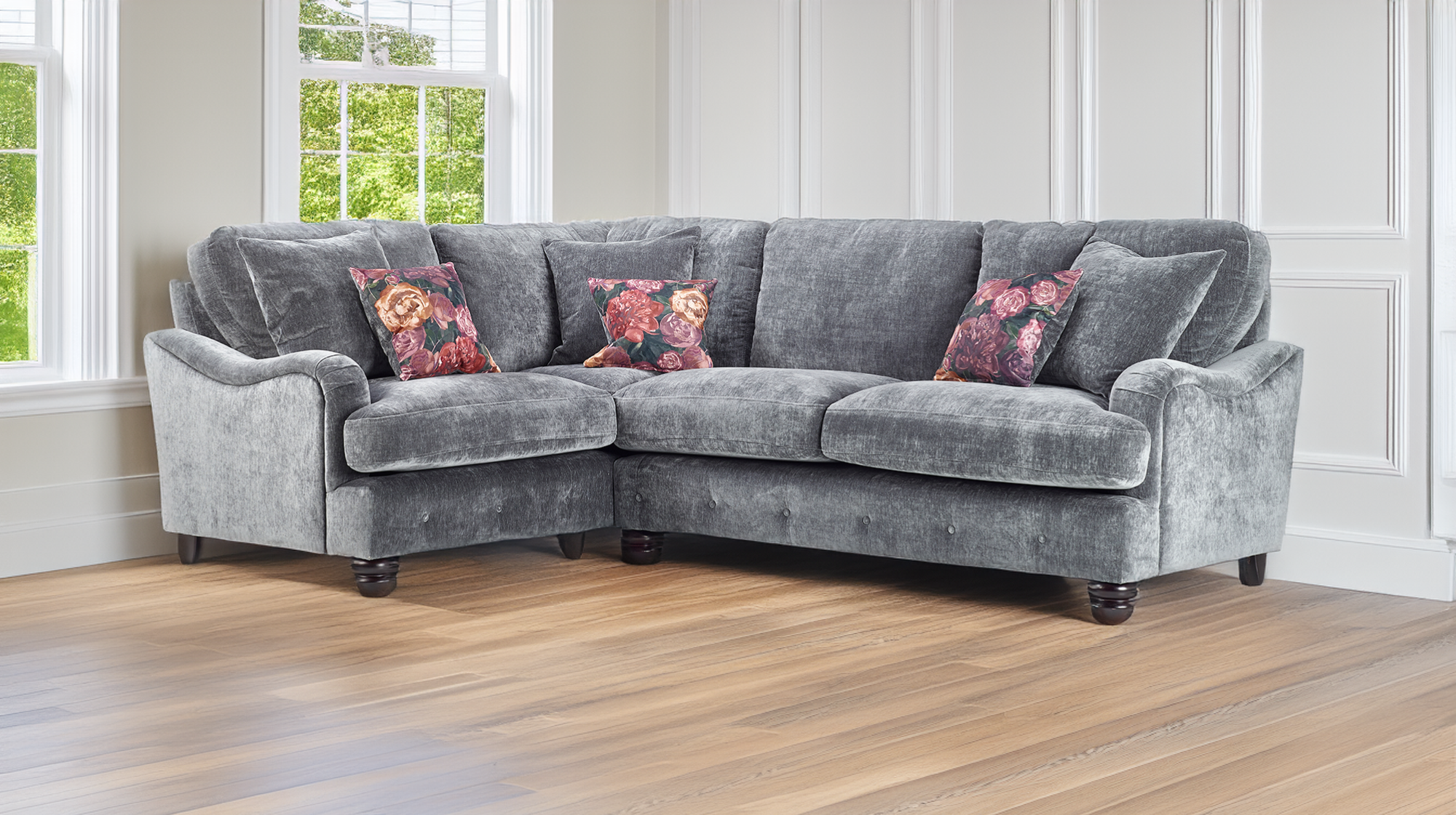 home living outlet sofa set