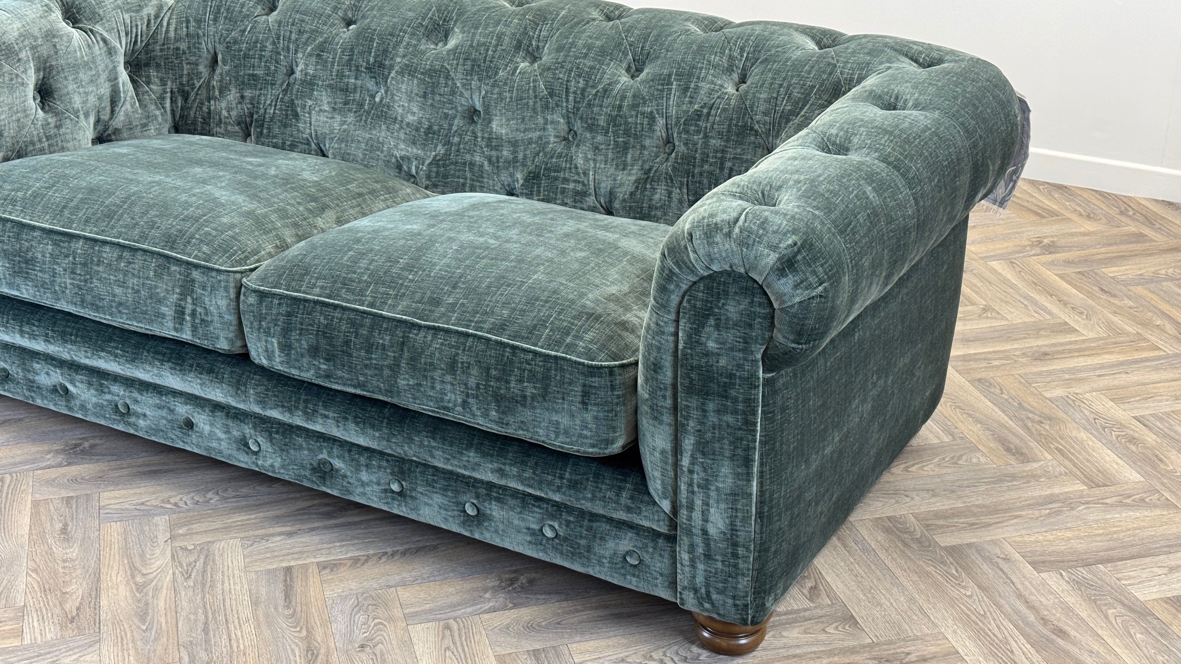 Brodie 2 Seater Chesterfield