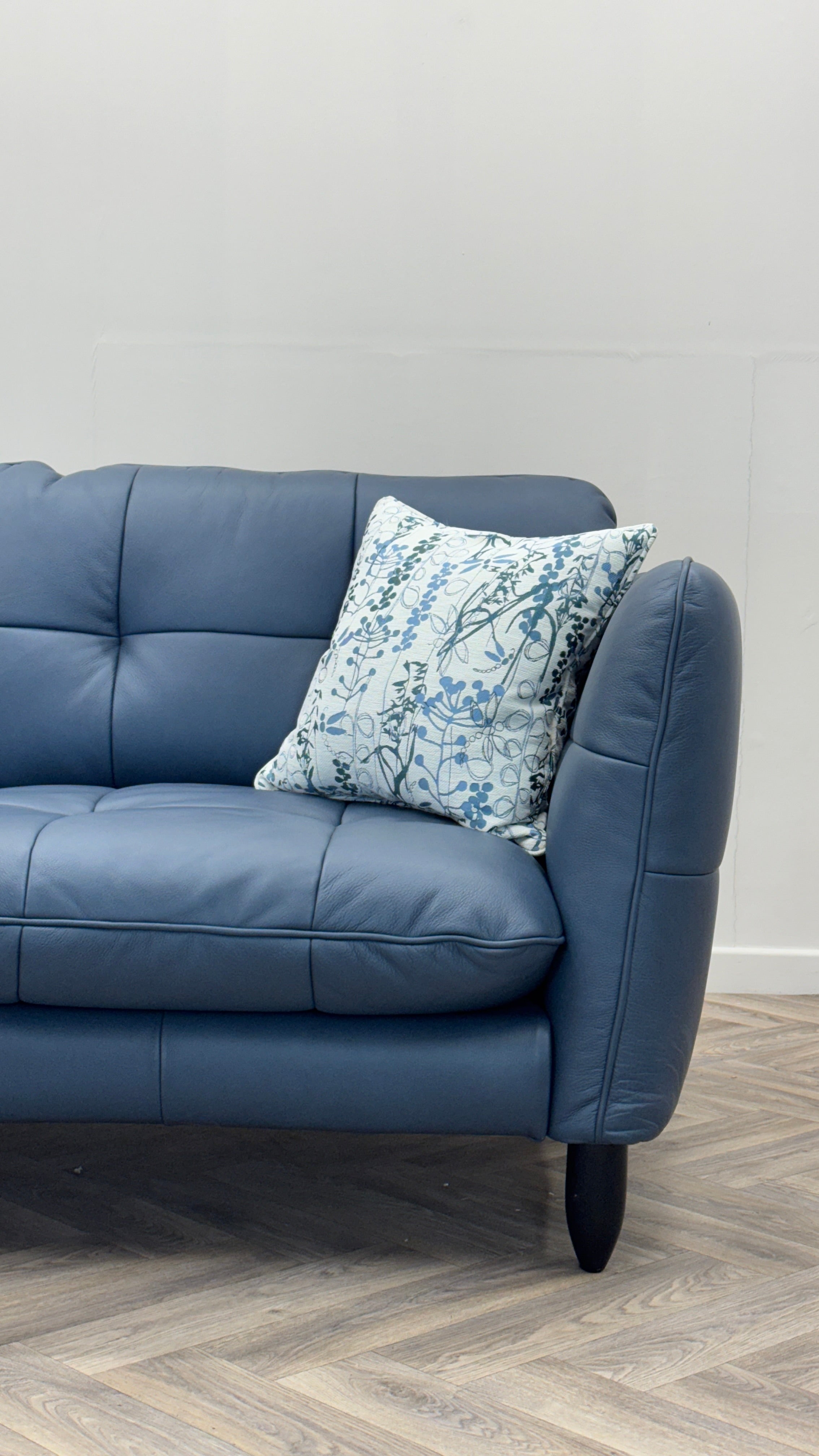 Jackie 3 Seater & Loveseat Blue Leather - Sample