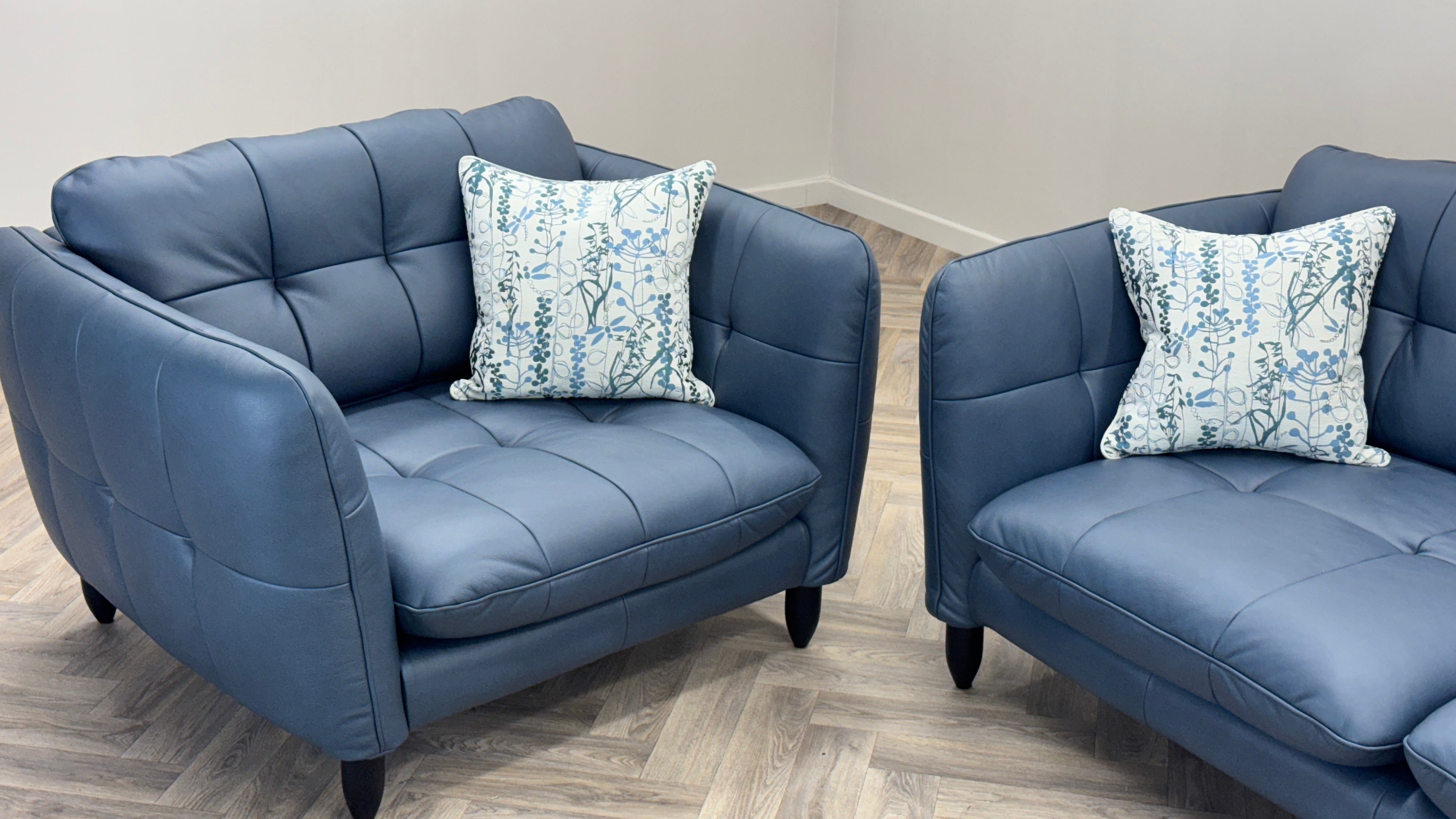 Jackie 3 Seater & Loveseat Blue Leather - Sample