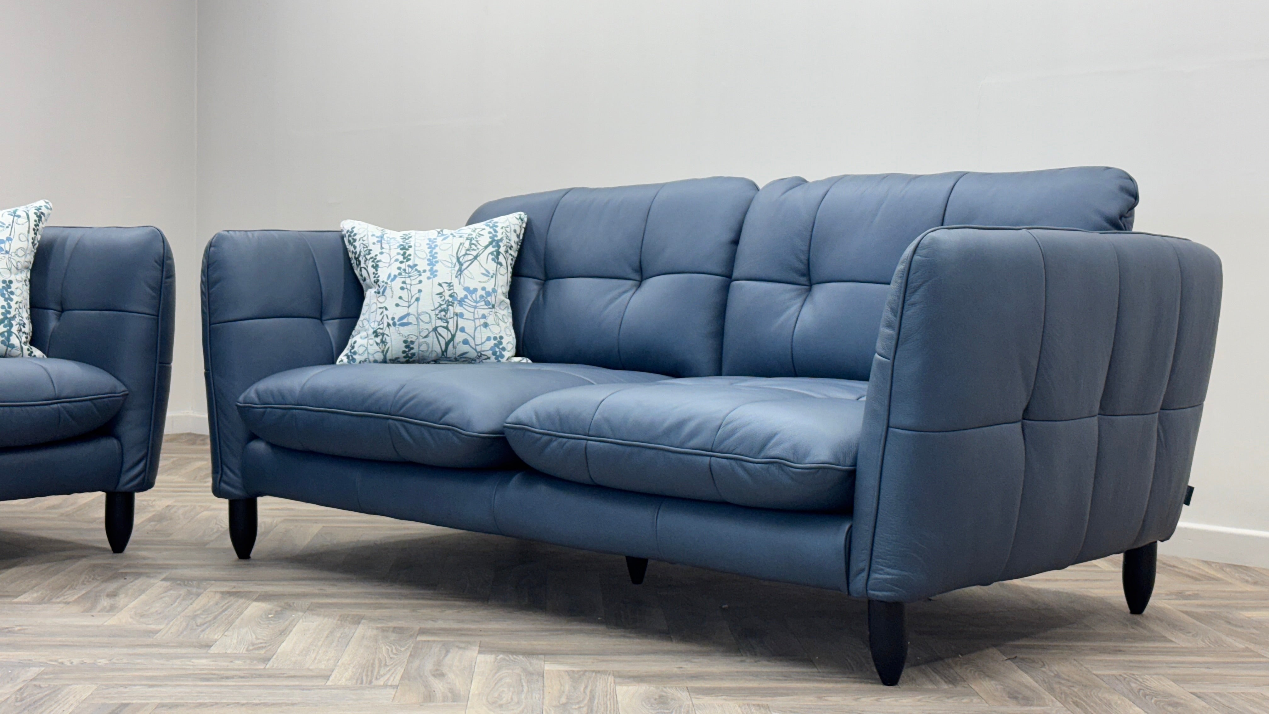 Jackie 3 Seater & Loveseat Blue Leather - Sample