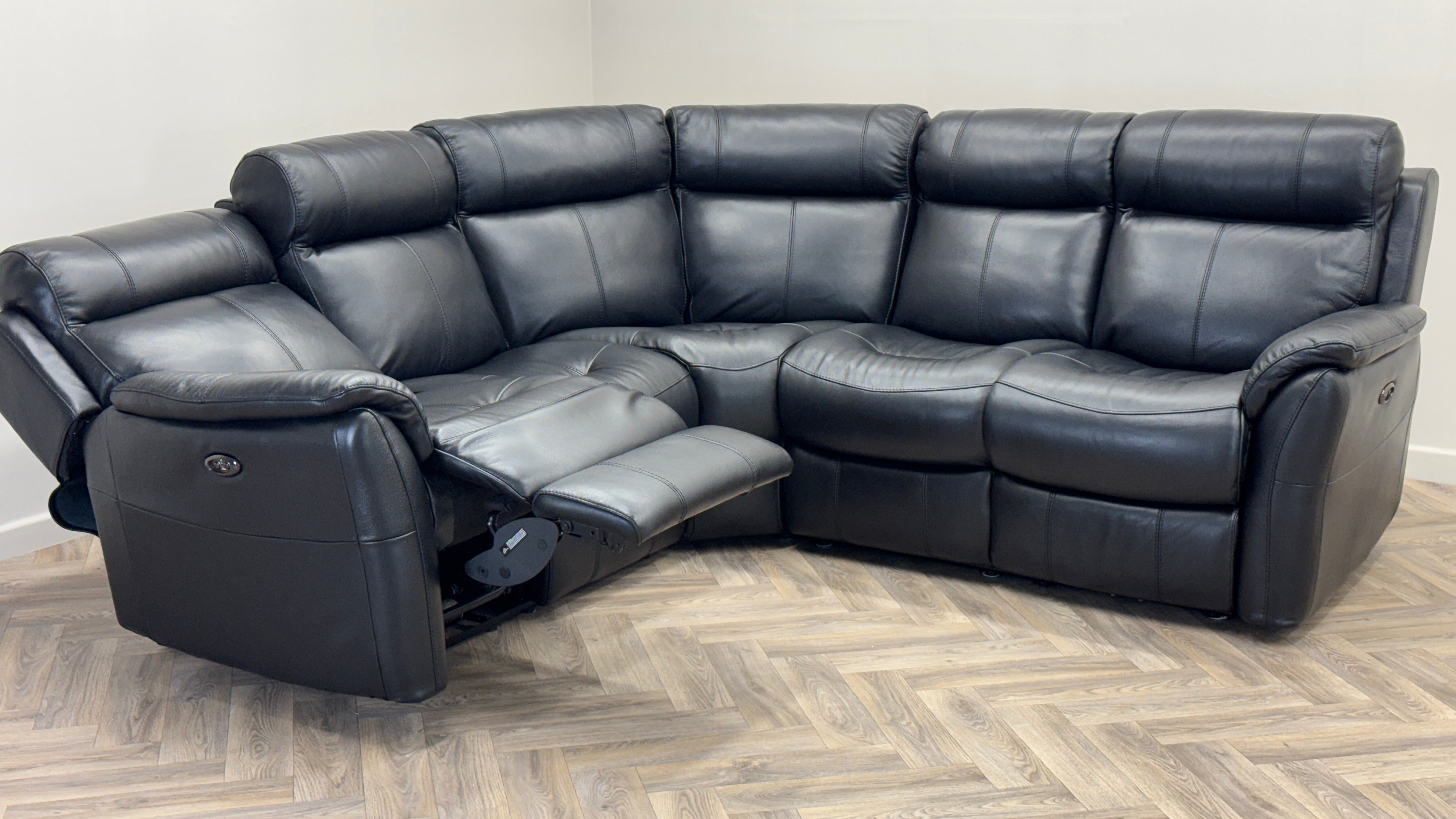 2 Corner 2 Sofa Power Recliner Black Leather