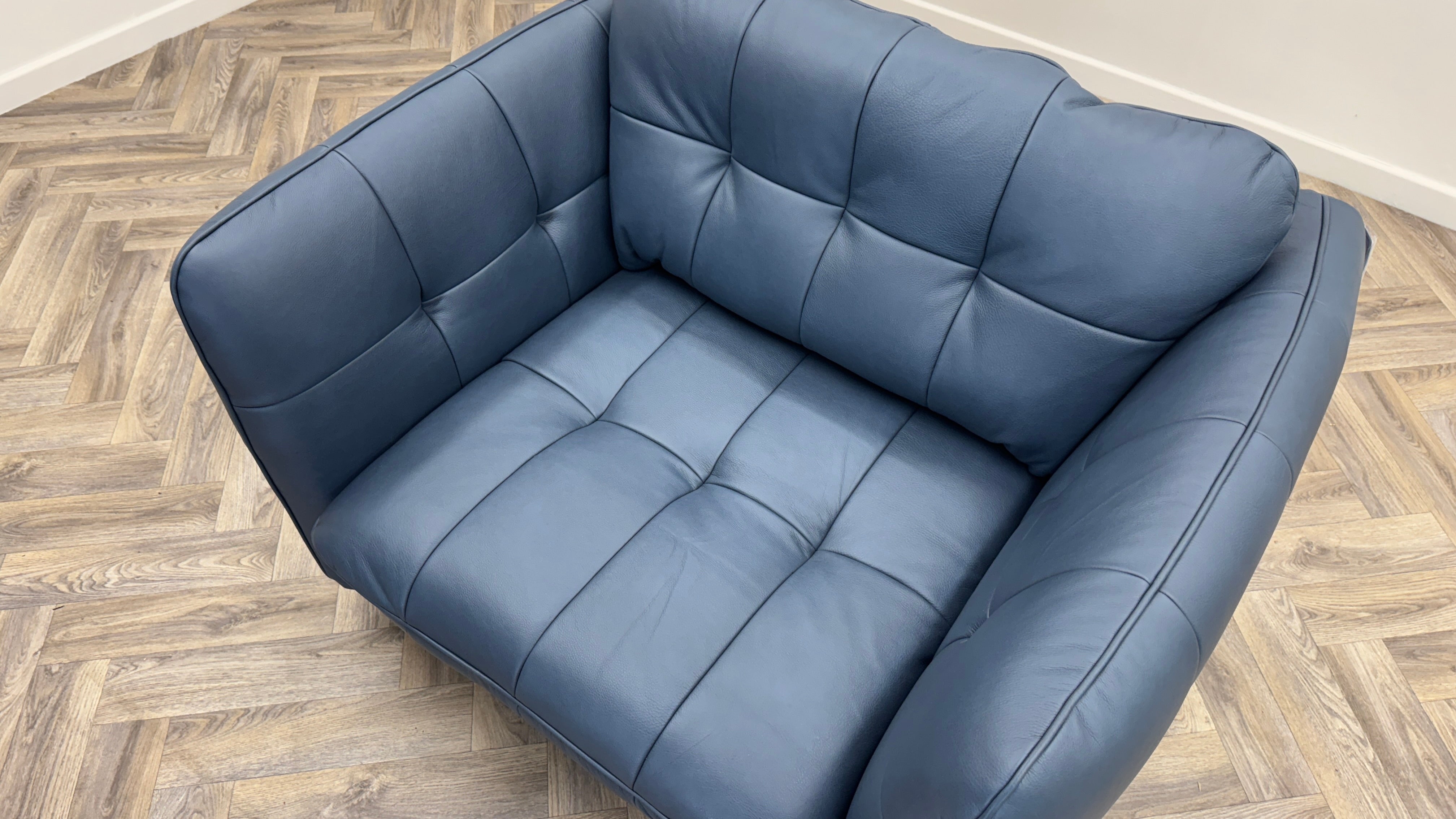 Jackie 3 Seater & Loveseat Blue Leather - Sample