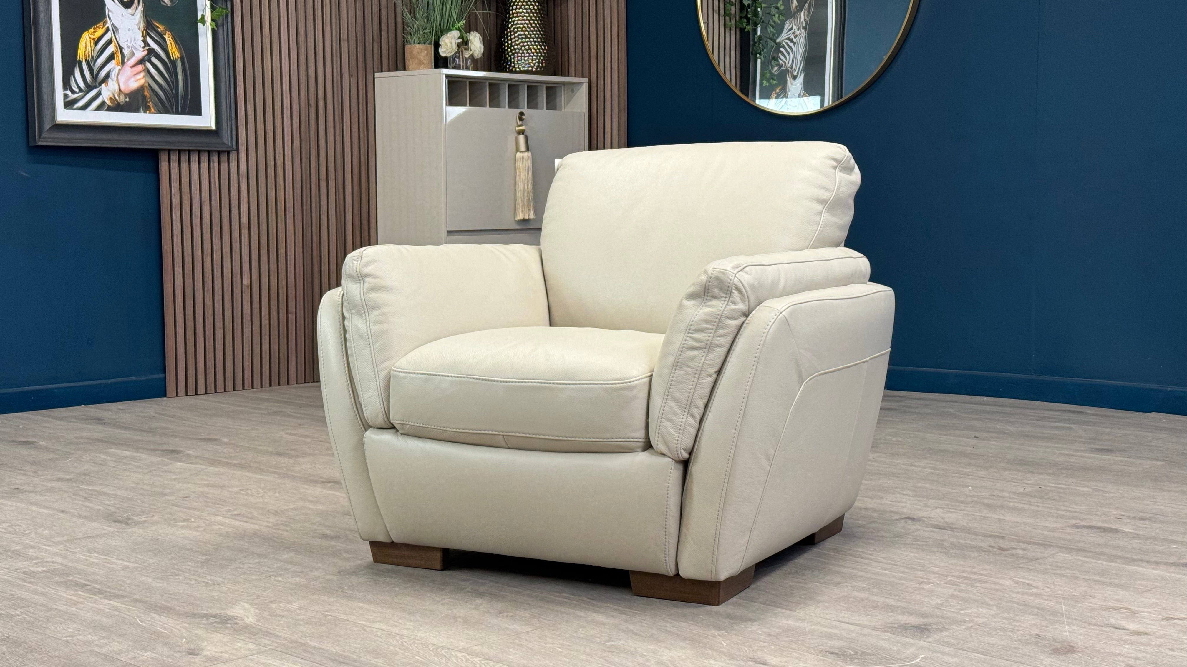 Natuzzi recliner store