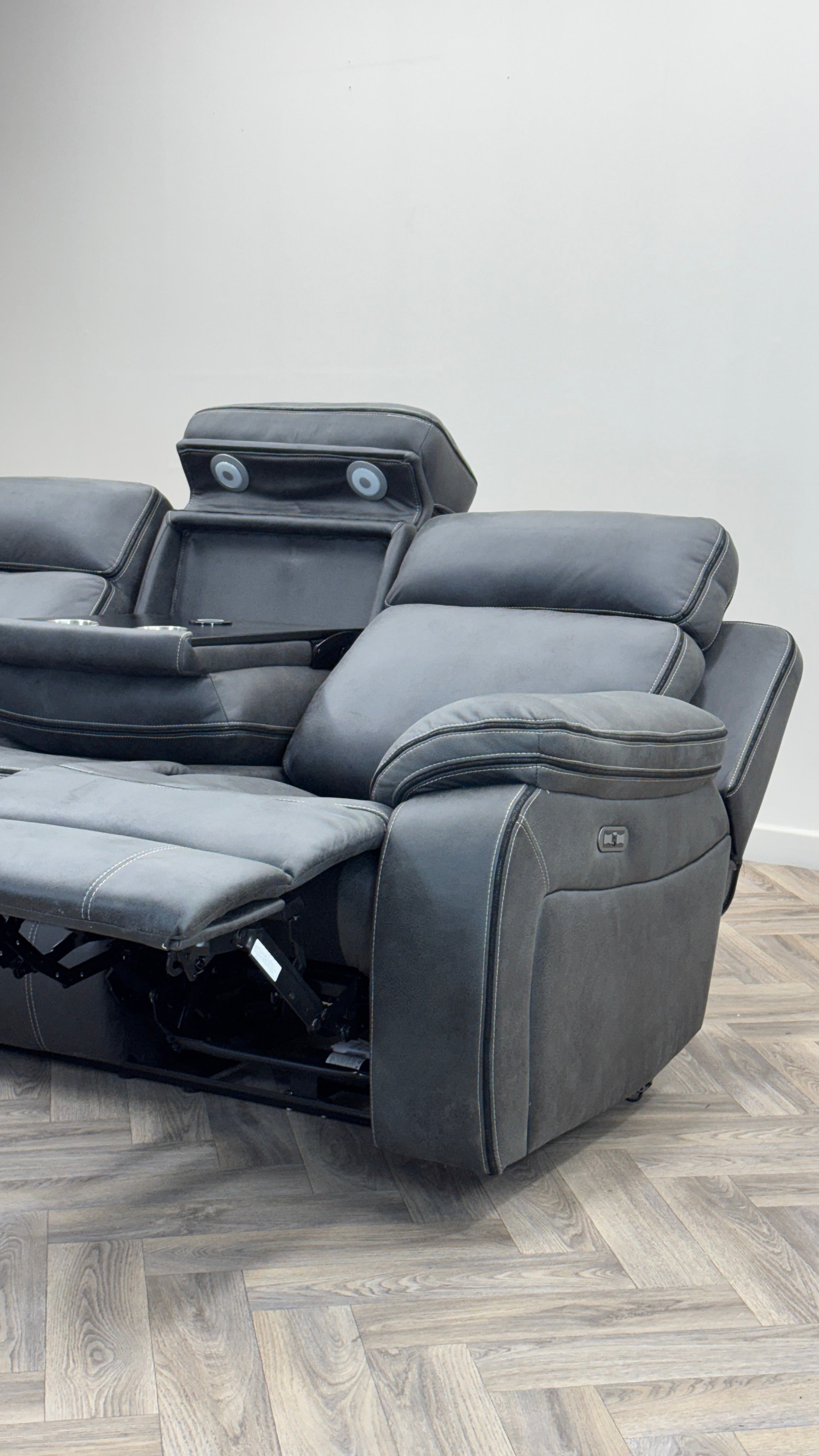 TECH Model 1 sofa 3 Seater Power Recliner