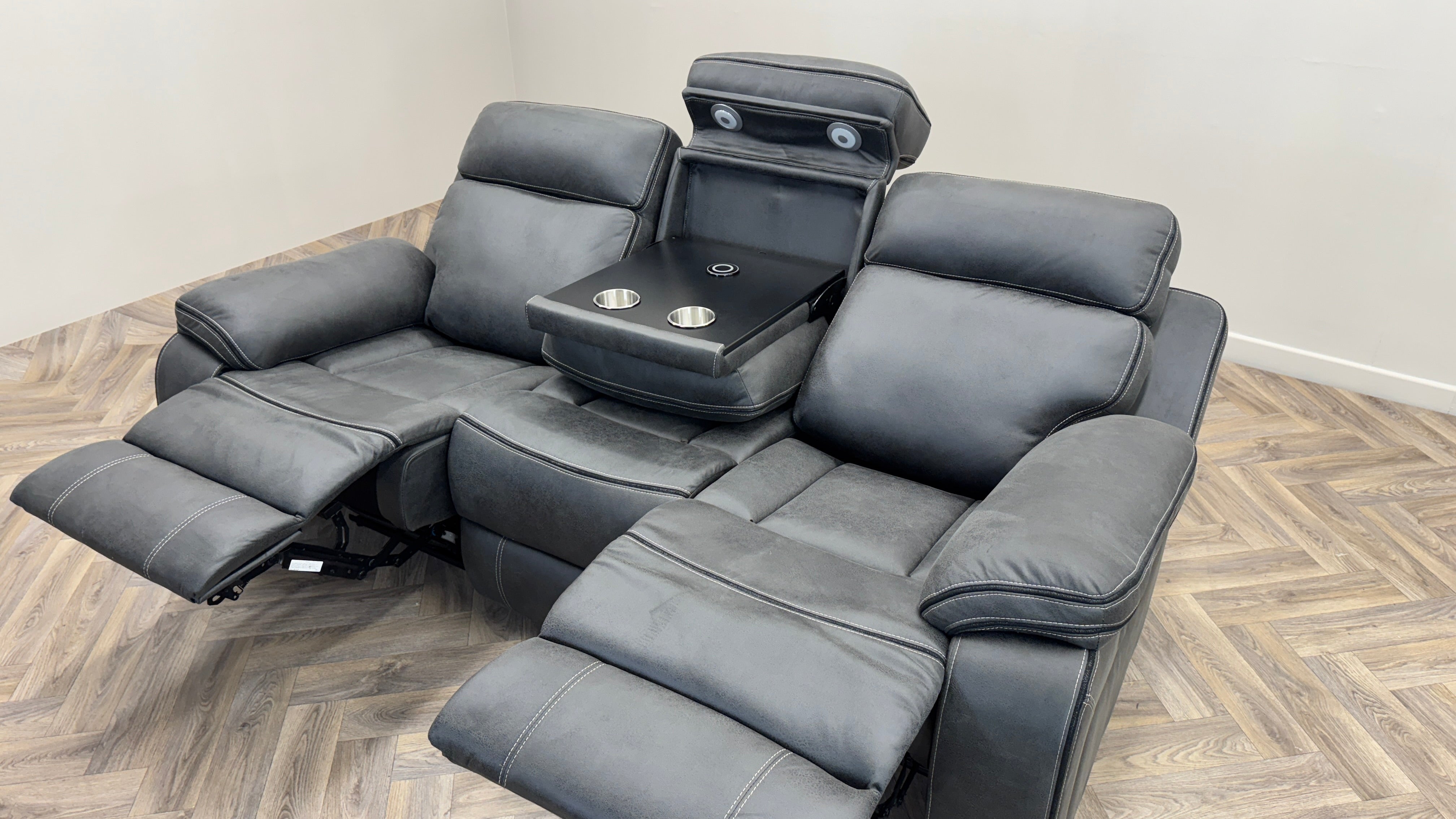 TECH Model 1 sofa 3 Seater Power Recliner