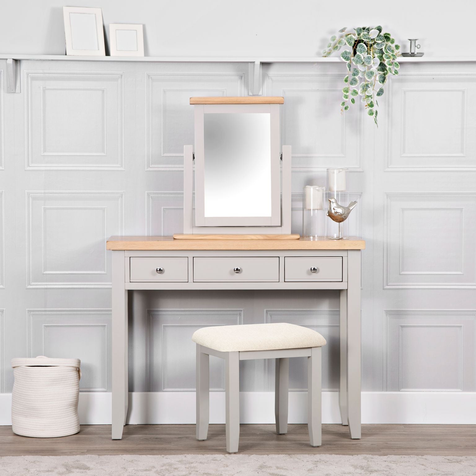 Grey wood clearance dressing table